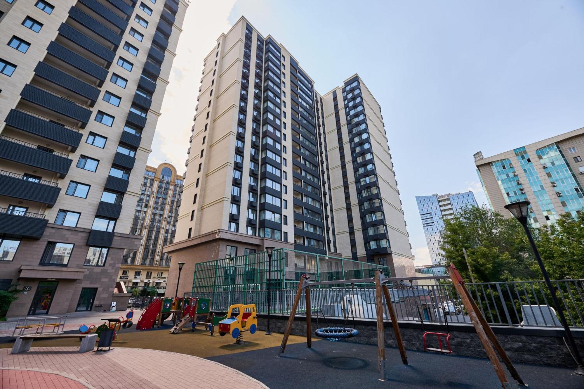 Five Business-Class Rooms In R-House Near Mega Center Almaty Exterior photo